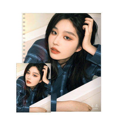 SNH48 Wang Yi "How to Live Life" Mini Poster and Photo Set